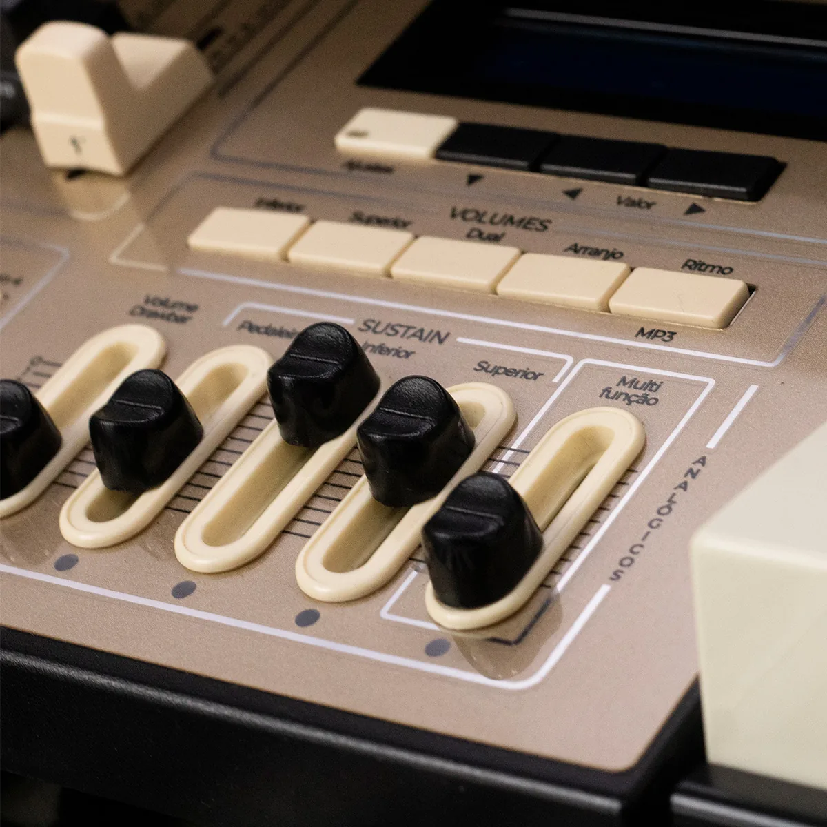 MD-10 EVO — detalhe